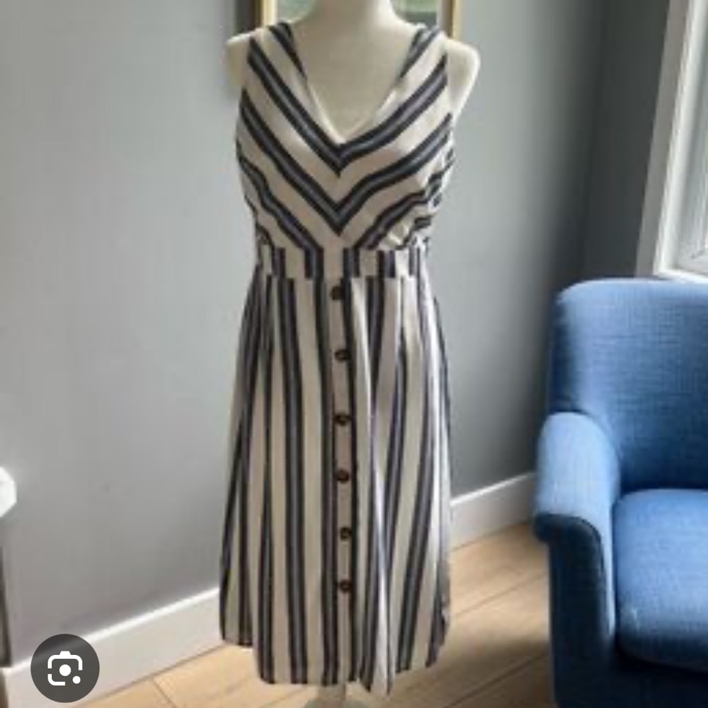Crystal Sky White/ blue dress size M
